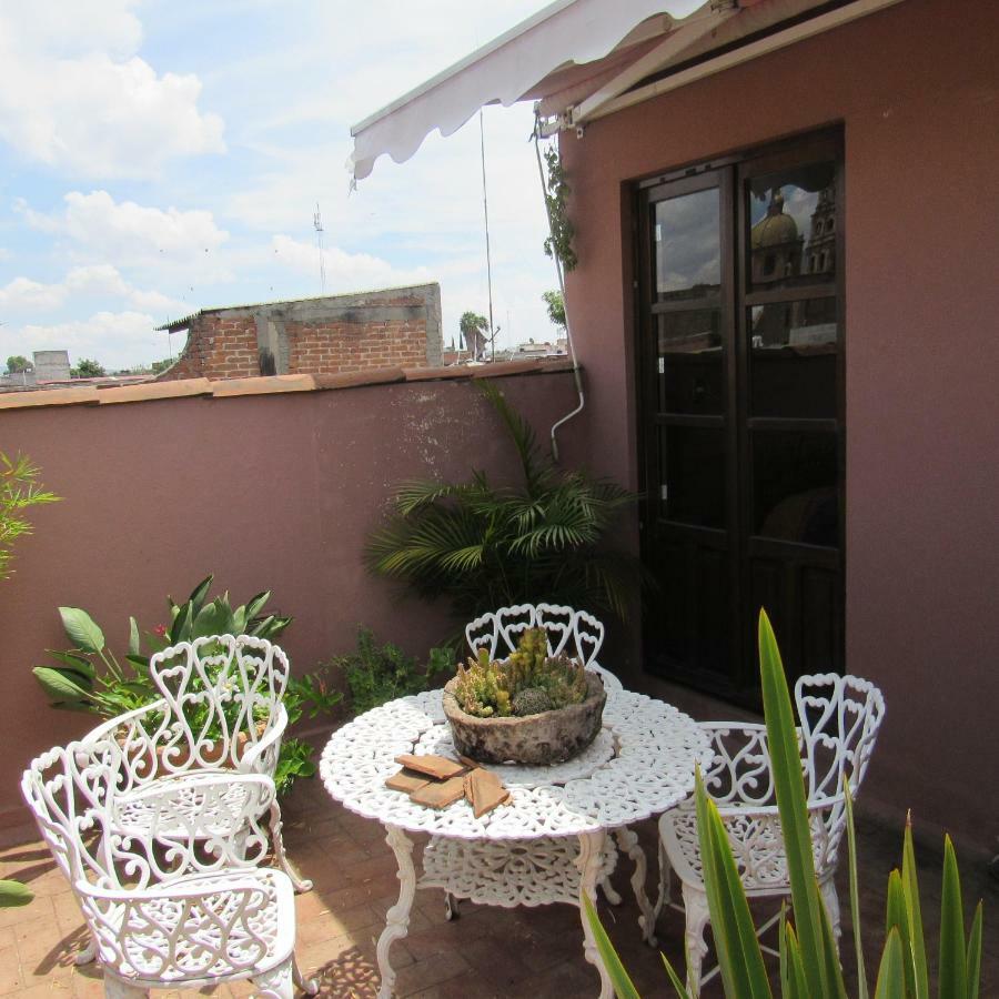 Hostal Casa Castillo Morelia Bagian luar foto