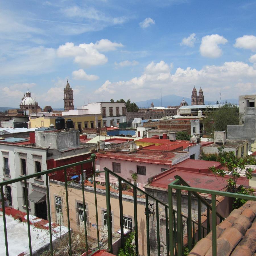 Hostal Casa Castillo Morelia Bagian luar foto
